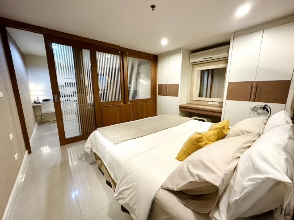 เช่าคอนโดพร้อมอยู่ Secere Place Sukhumvit 24 BTS พร้อมพงษ์