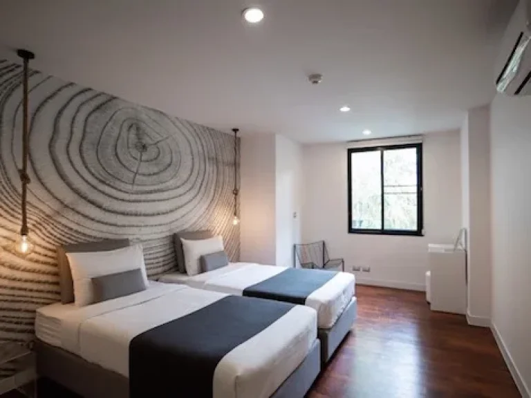 ให้เช่า คอนโด หรู ซอยต้นสน หลังสวนลุมพินี Duplex 3ห้องนอน 275ตรม