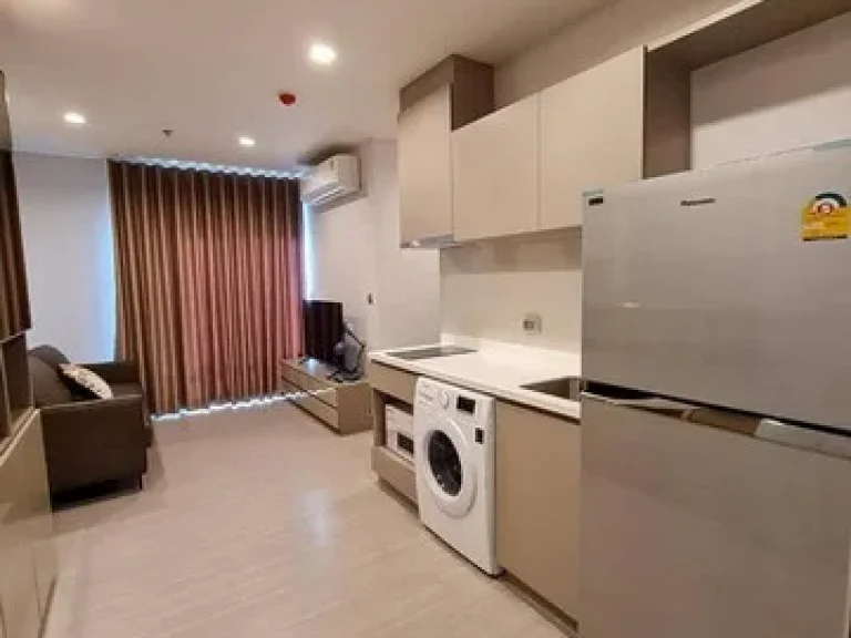 Life Sukhumvit 62 clean 23rd floor safe BTS Bang Chak