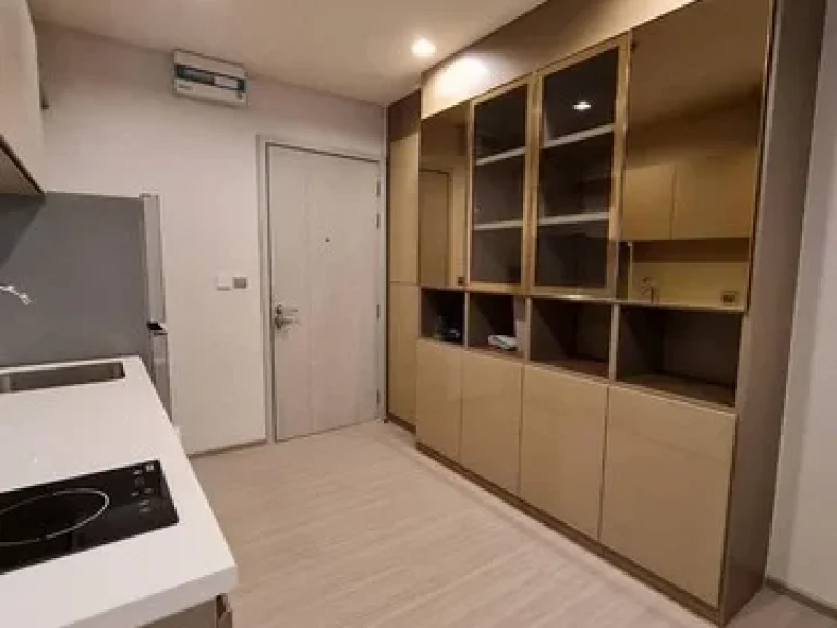 Life Sukhumvit 62 clean 23rd floor safe BTS Bang Chak