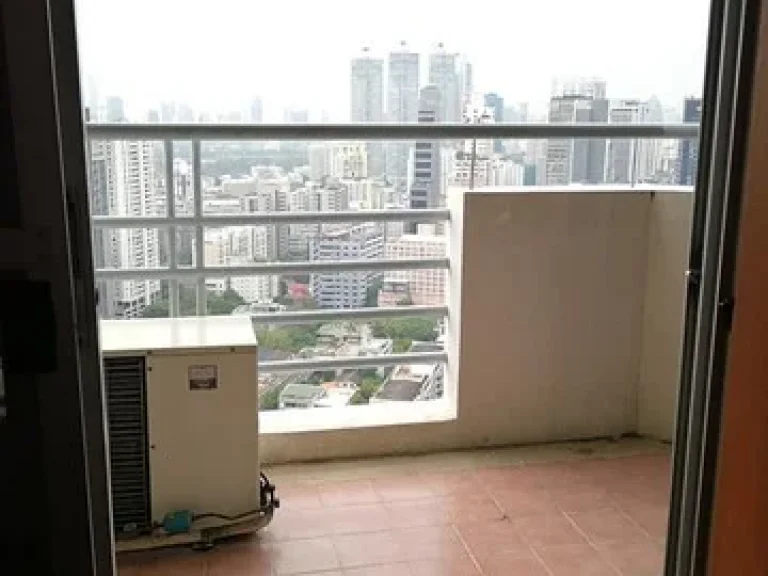 Waterford Sukhumvit 30 clean 32 floor nice BTS Phrom Phong