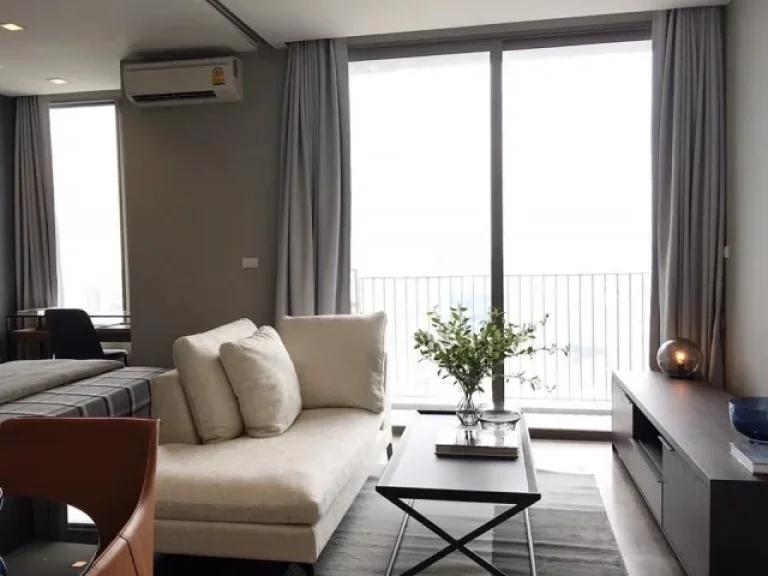 Condo for rent at Nara 9 Luxury condo Size 1 bed room 39 sqm 34th floor balcony with nice view