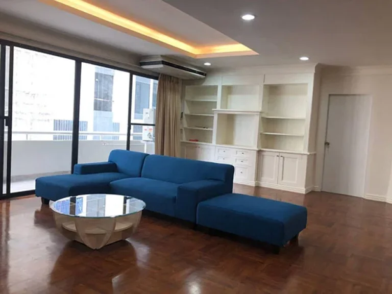 คอนโด Le Premier 1 แบบ 2 ห้องนอน ในซอย สุขุมวิท 23 For Rent COVID PRICE Renovated 2 Bedroom Unit at Le Premier 1