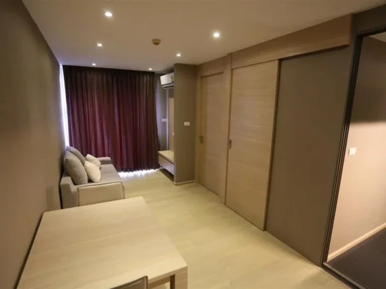 KLASS SILOM Condo for Rent Silom Soi 3 มุมที่แพงที่สุดของตึก 33sqm