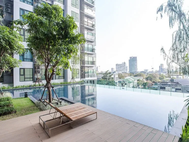 Condo Rhythm Sukhumvit 36-38 ใกล้ BTS ทองหล่อ ขนาด 245 ตรม ชั้น18 วิวเมืองโล่งๆ เฟอร์ครบ