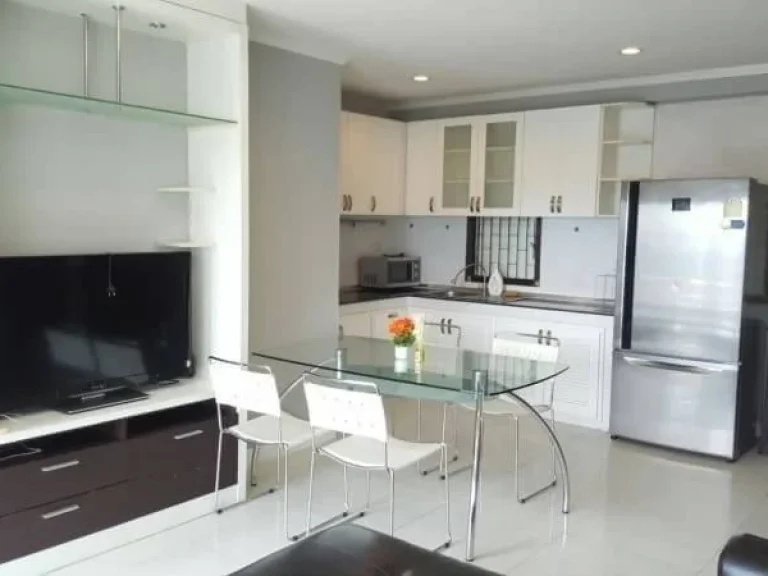 ให้เช่า คอนโด 2 ห้องนอนที่คอนโดสราญใจแมนชั่น Rent 2 Bedroom Unit at Saranjai Mansion