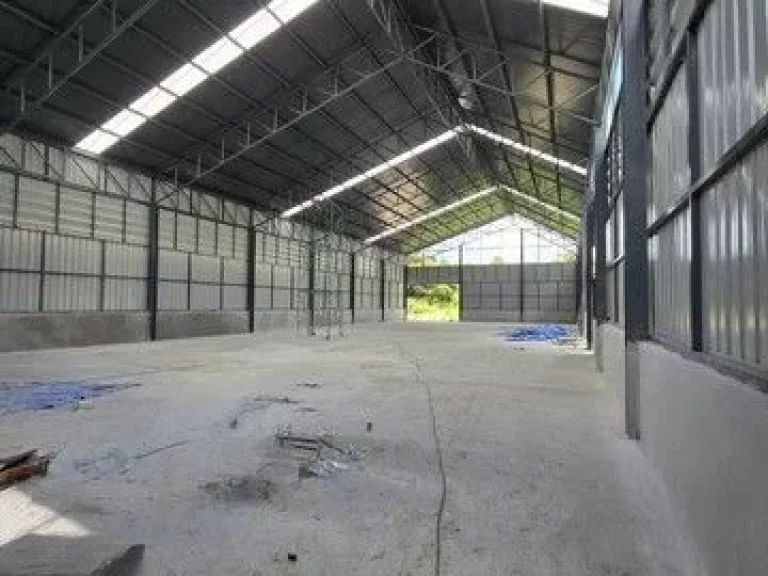 ให้เช่าโกดัง WAREHOUSE FOR RENT รถใหญ่เข้าได้ ใกล้มอเตอร์เวย์