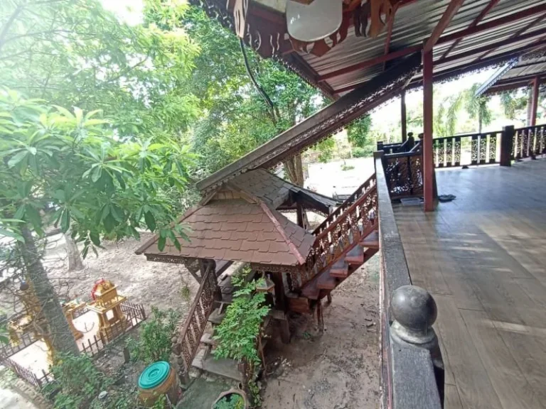 ขายที่ดินพร้อมบ้านไม้เรือนไทย พิกัดห้วยใหญ่ บางละมุง