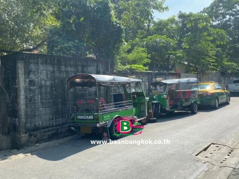 ที่ดินถมแล้ว ประดิพัทธ์ ซอย 1 เนื้อที่ 221 ตรว ถนนประดิพัทธ์ เขตบางซื่อ