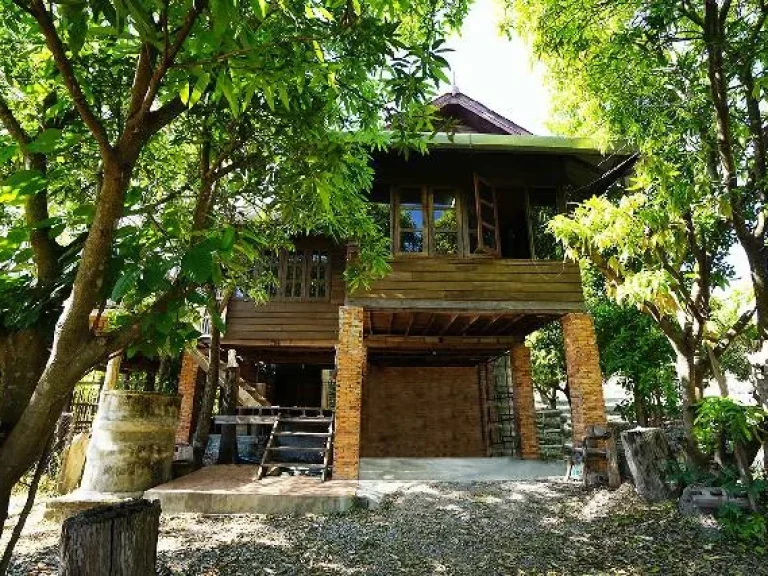 Wood house 2 bedrooms in quiet neighborhood south of Chiang Mai for long term rent