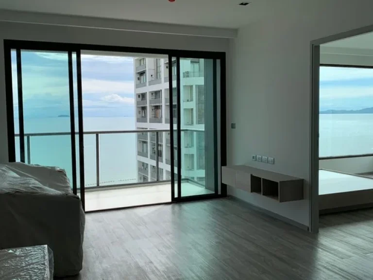 คอนโด จำนวน จำกัด AERAS Beachfront Condominium Pattaya พัทยา