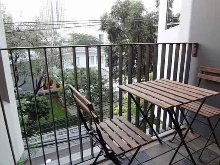 คอนโด แบบ 1 ห้องนอน ในซอยสุขุมวิท 31 เพียง 10 นาทีจาก BTS อโศก A Nice amp Homey 1 Bedroom Unit in Phrompong Sukhumvit 31