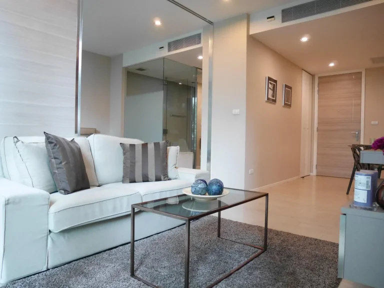 The Room Sukhumvit 21 For rent and sale 50 sqm