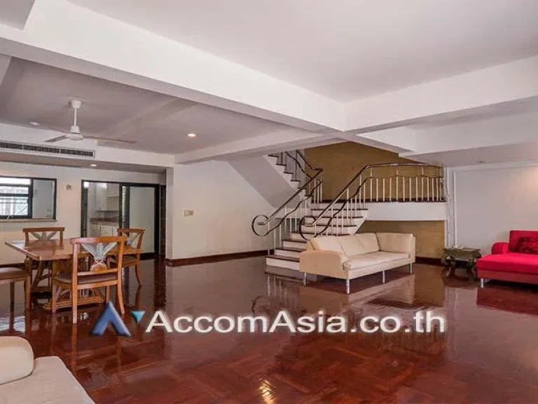 House In Compound House 31 Bedroom For Rent BTS Phrom Phong in Sukhumvit Bangkok