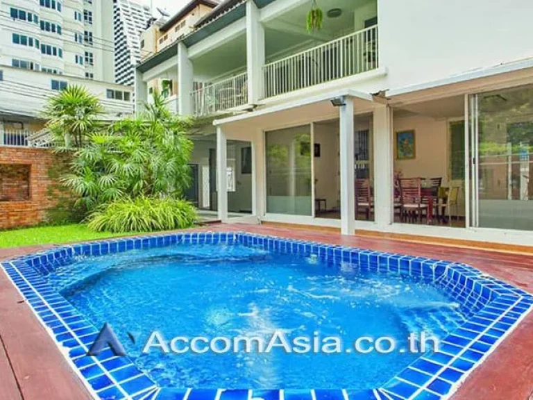 House 3 Bedroom For Rent BTS Nana in Sukhumvit Bangkok