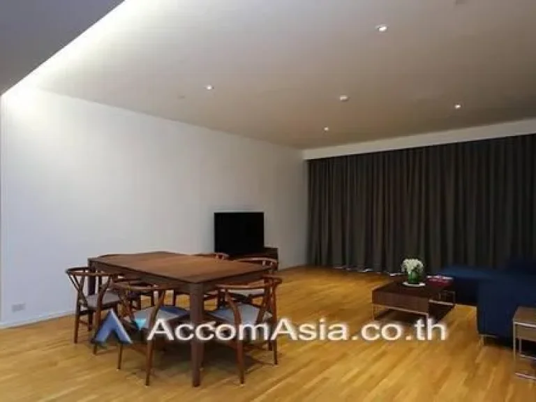 Cosy and perfect for family Apartment 2 Bedroom For Rent BTS Phrom Phong in Sukhumvit