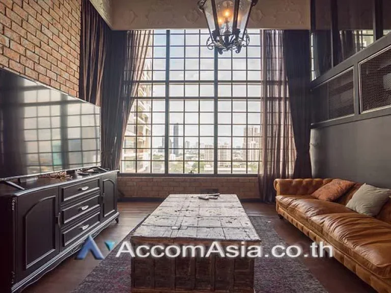 The Emporio Place Condominium 2 Bedroom For Rent BTS Phrom Phong in Sukhumvit Bangkok