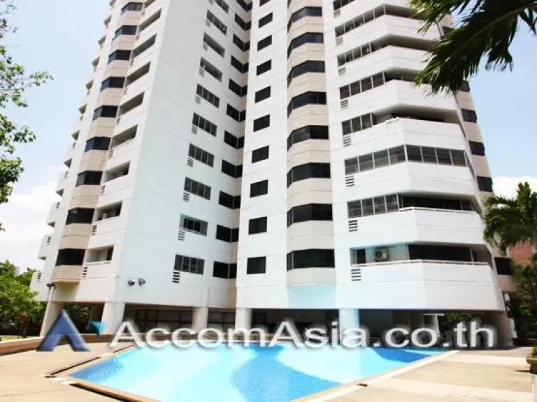 Baan Suan Petch Condominium 3 Bedroom For Rent BTS Phrom Phong in Sukhumvit Bangkok