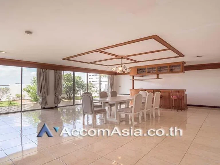 Ideal Place For Big Famlilies Apartment 4 Bedroom For Rent BTS Ekkamai in Sukhumvit Bangkok