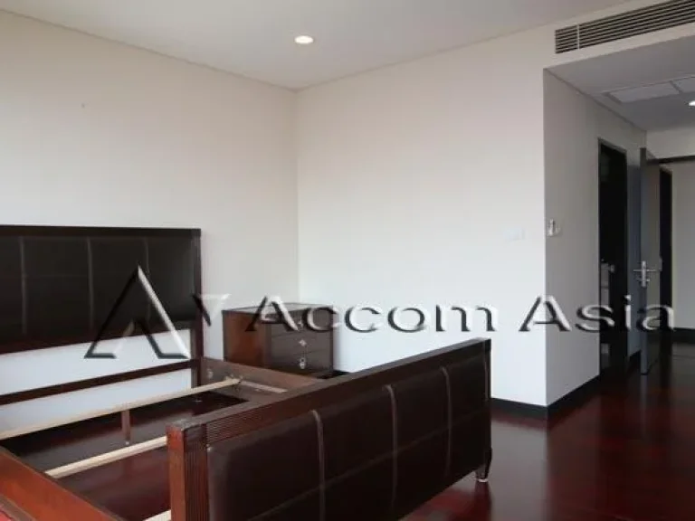 The Park Chidlom Condominium 4 Bedroom For Rent BTS Chitlom in Ploenchit Bangkok