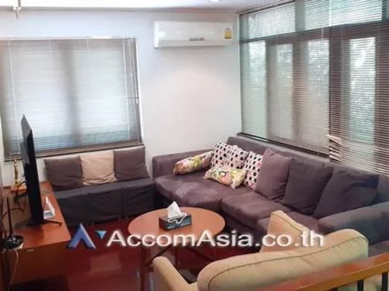 Peaceful Compound House 31 Bedroom For Rent BTS Chong Nonsi