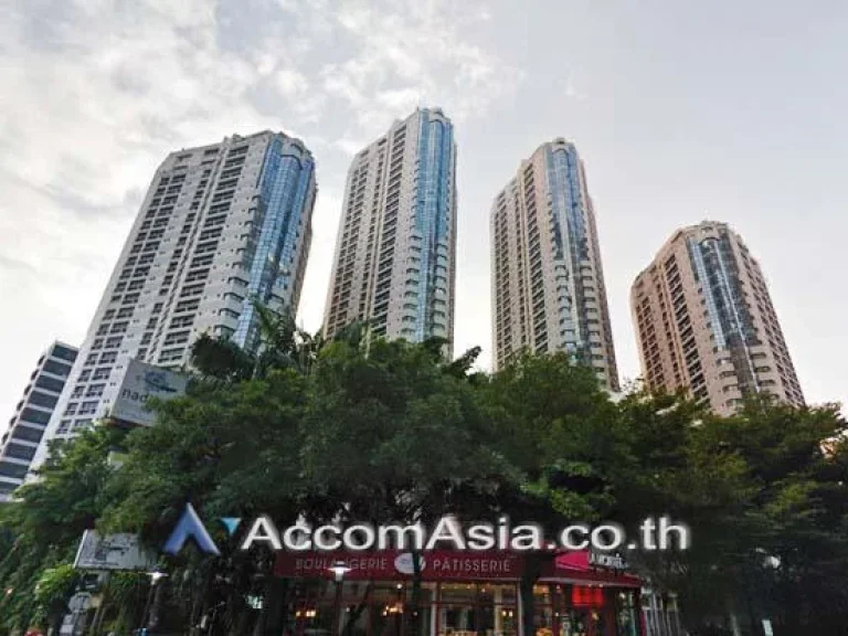 President Park Pine tower Condominium 3 Bedroom For Sale BTS Phrom Phong in Sukhumvit Bangkok