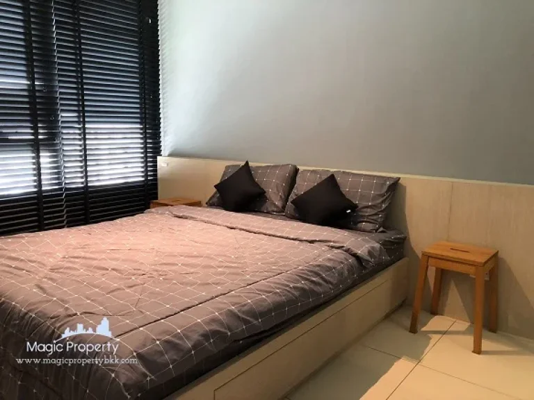 ให้เช่า คอนโด เดอะ ลอฟท์ เอกมัย The Lofts Ekkamai Condominium For Rent