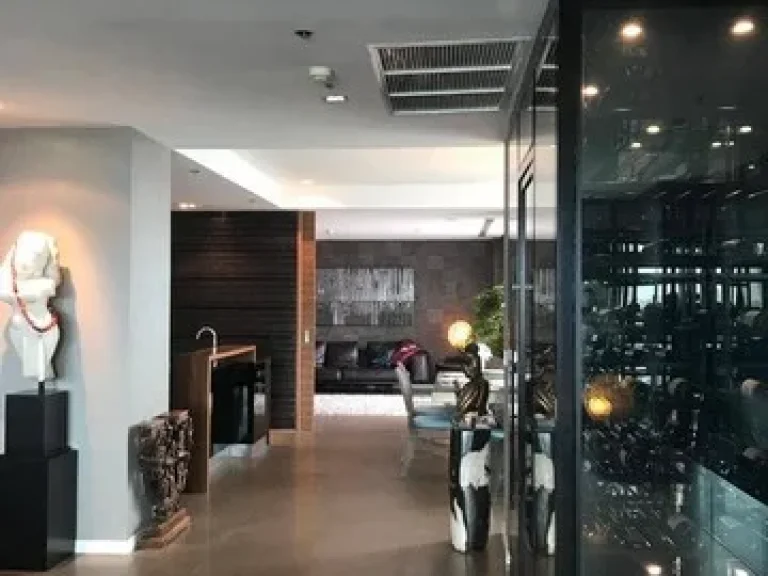 ให้เช่าคอนโด The River Condo Charoenakorn Soi 13 ขนาด 229 ตรม 3 ห้องนอน 1ห้องน้ำ