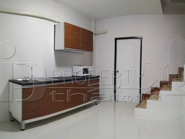 ขายทาวน์โฮม 2 ชั้น ใกล้สนามบินนานาชาติSale 2 storey townhome near the international airport