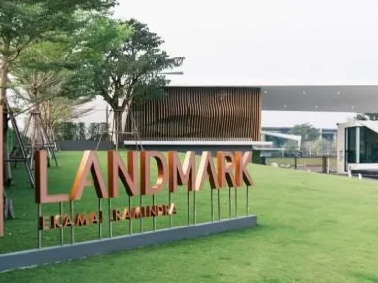 ขาย LANDMARK เอกมัย-รามอินทรา ทาวน์โฮมบนถนนสุคนธสวัสดิ์ จาก Land and Houses