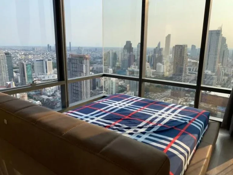 code2089 CONDO ASHTON SILOM ชั้น44 ขนาดห้อง 49 ตรม ห้องโปร่งโล่ง