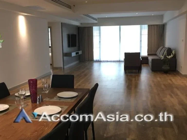 Pet Allowed Newly Renovated Apartment 3 Bedroom For Rent BTS Asok - MRT Sukhumvit in Bangkok