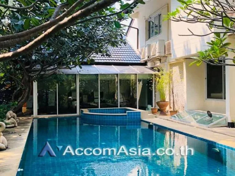 Private Pool House 3 Bedroom For Rent BTS Phrom Phong in Sukhumvit Bangkok