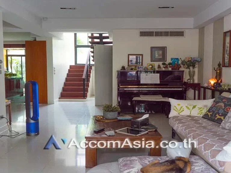 House 3 Bedroom For Sale BTS Phrom Phong in Sukhumvit Bangkok