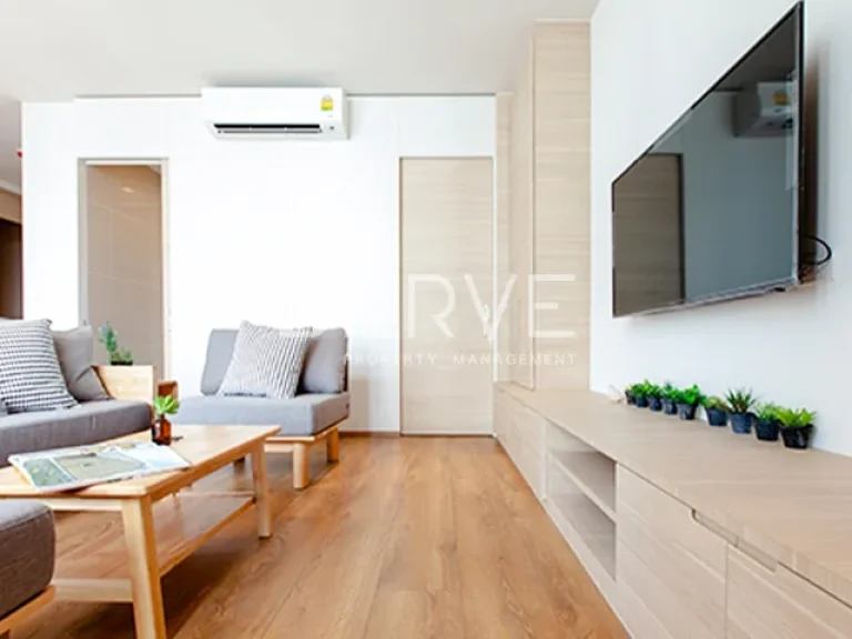 Cozy and Homey Style Corner room 3 Beds 2 Baths 80 K พร้อมให้เช่าคอนโดที่ Park 24 BTS Phrom Phong