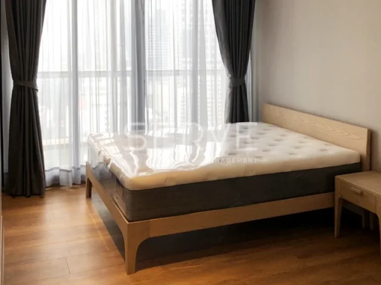 ให้เช่าคอนโดที่ Park 24 BTS Phrom Phong Nice Room Combine 2 Beds 2 Baths 50 K