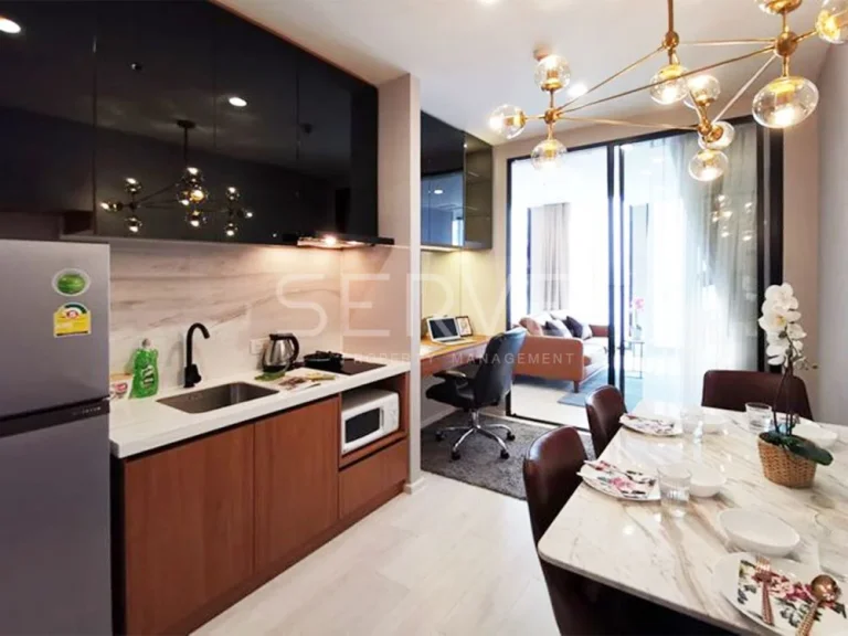 ให้เช่าคอนโด Noble Ploenchit BTS Phloen Chit Modern Luxury Style Studio with Partition 42 K