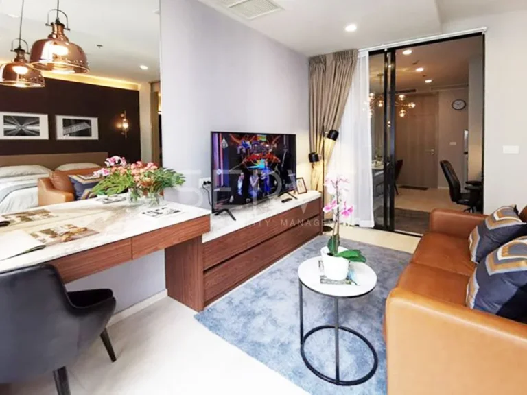 ให้เช่าคอนโด Noble Ploenchit BTS Phloen Chit Modern Luxury Style Studio with Partition 42 K