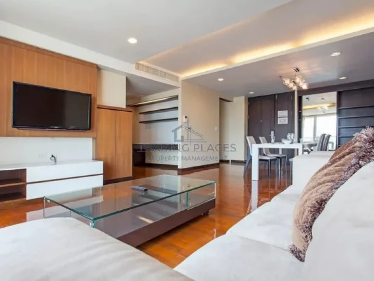 ให้เช่า สวย กว้างขวาง 2 ห้องนอน 2 ห้องน้ำ ระเบียงส่วนตัวที่ทองหล่อ 25 Double Tree Residence