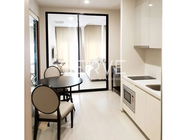 ให้เช่าคอนโด Noble Ploenchit BTS Phloen Chit Nice and Luxury Studio 1 Bed 40 K