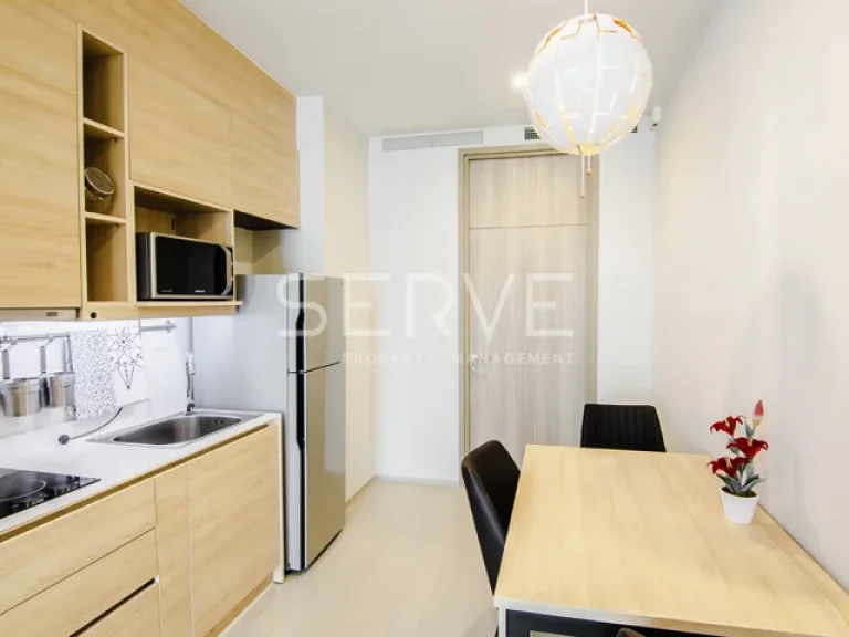 Cozy Homey Style Studio with Partition 40 K ให้เช่าที่คอนโด Noble Ploenchit BTS Phloen Chit