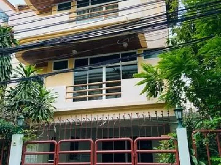 BB496 for rent Townhome at Sukhumvit 31 yak 2