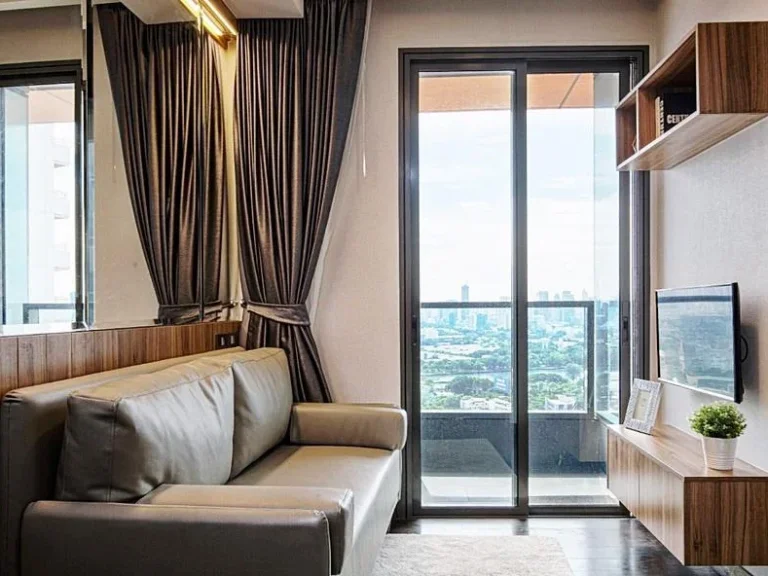 ให้เช่าคอนโด THE LUMPINI 24 ชั้น 28 ใกล้BTS พร้อมพงษ์ Fully Furnished