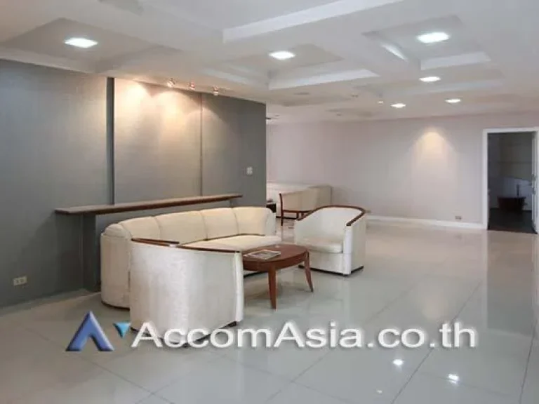 President Park Pine tower Condominium 3 Bedroom For Rent BTS Phrom Phong in Sukhumvit Bangkok