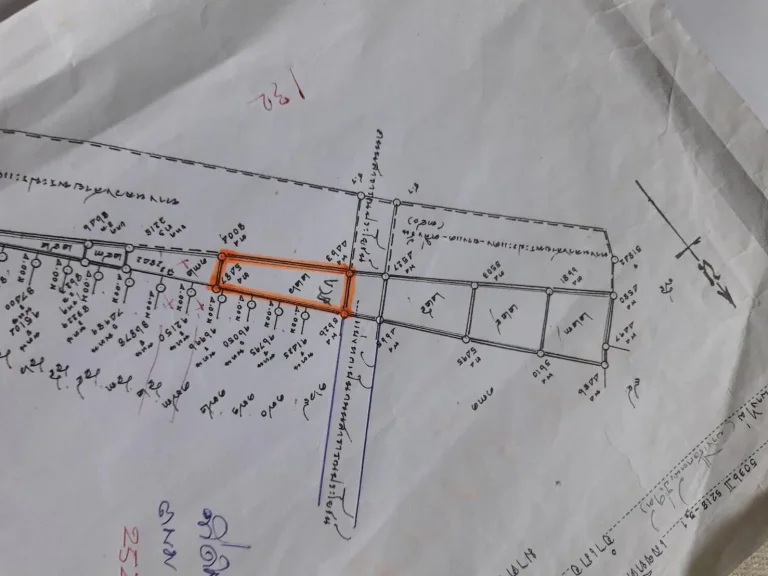 ขายที่ดินติดถนนกาญจนาภิเษกตัดหัวมุมจรัล13 ถมแล้ว 252 ตารางวา ตรวละ 120000 บาท หน้า 40x22 m เหมาะทำออฟฟิต ร้านอาหาร ฯลฯ ทำเลดี พื้นที่สวย