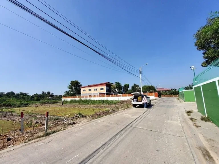 ที่ดิน ซอยวัดพระเงิน บางม่วง- บางคูลัด13 ติดถนนคอนกรีต