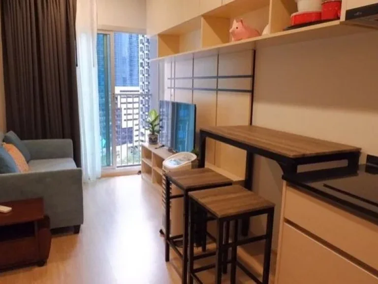 ให้เช่าถูก Noble Revolve Ratchada 1Bedroom ชั้น12 อาคาร A วิวสระว่ายน้ำ 14000 บาท P19046305