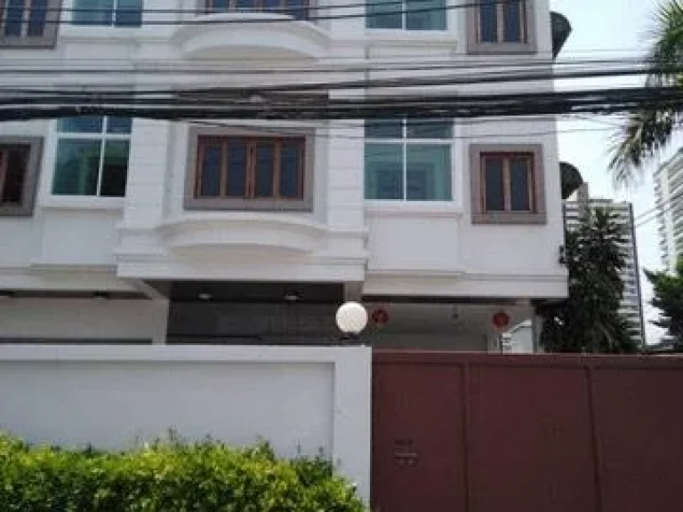 For Rent บ้านเดี่ยวหลังใหญ่ ใจกลางเมือง เอกมัย12