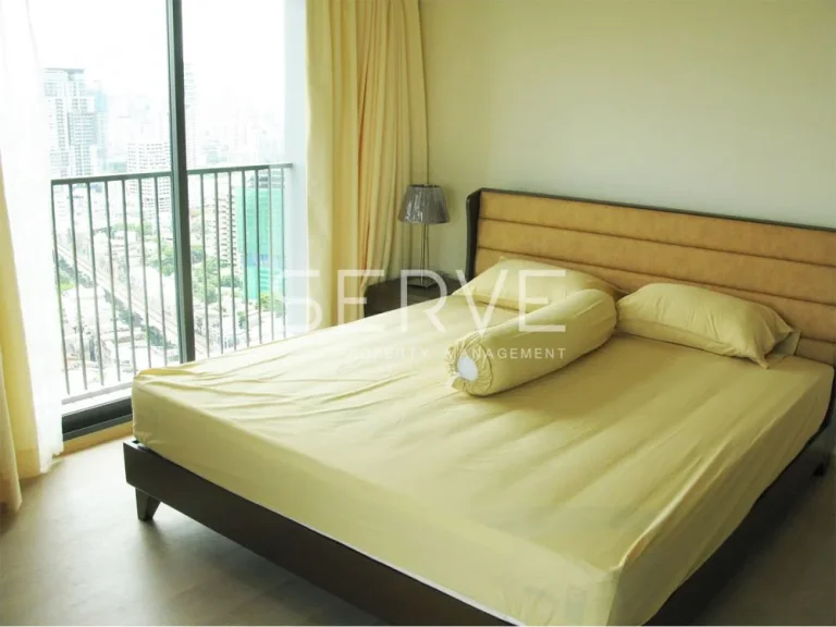 ให้เช่าคอนโดติด BTS ทองหล่อ Noble Remix Corner Unit 3 Beds Good view 70 K