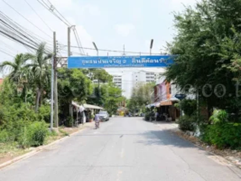 ที่ดิน พร้อมสิ่งปลูกสร้าง หมู่บ้าน ปิ่นเจริญ 2 ถนนสรณคมณ์ ดอนเมือง